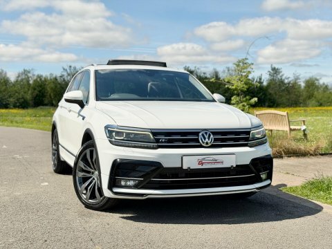 Volkswagen Tiguan 2.0 Tdi R-line YX67RMY White #6
