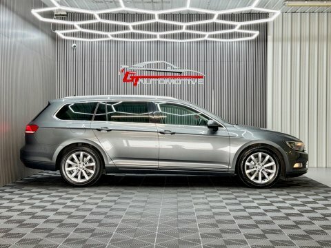 Volkswagen Passat 2.0 Tdi Bluemotion AJ15OHB Grey #5