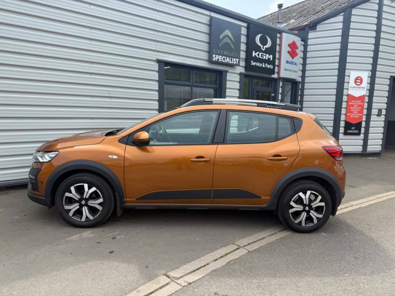 Dacia Sandero Stepway 1.0 Tce Bi-fuel Prestige - 2022 71 YA71MTZ Orange #3