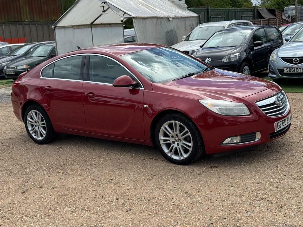 Vauxhall Insignia 2.0 Cdti Exclusiv Euro 5 Red