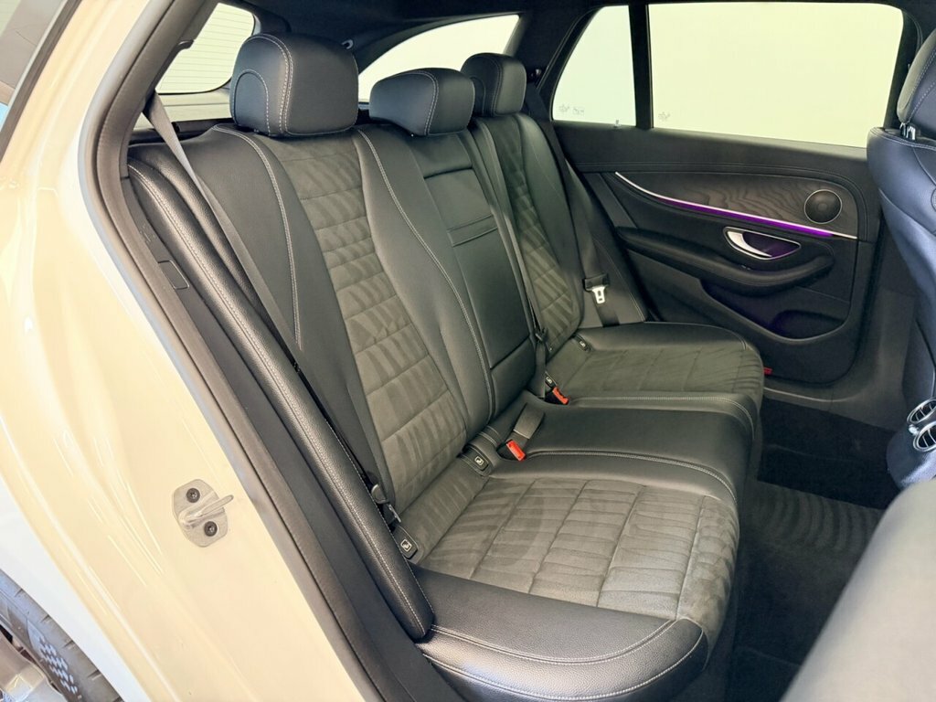 Mercedes-Benz E Class Estate MV19HWH White #6