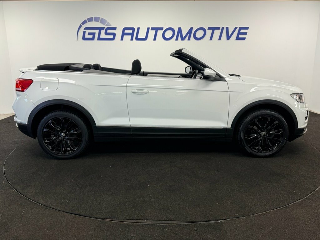 Volkswagen T-Roc Convertible KR70YPM White #6