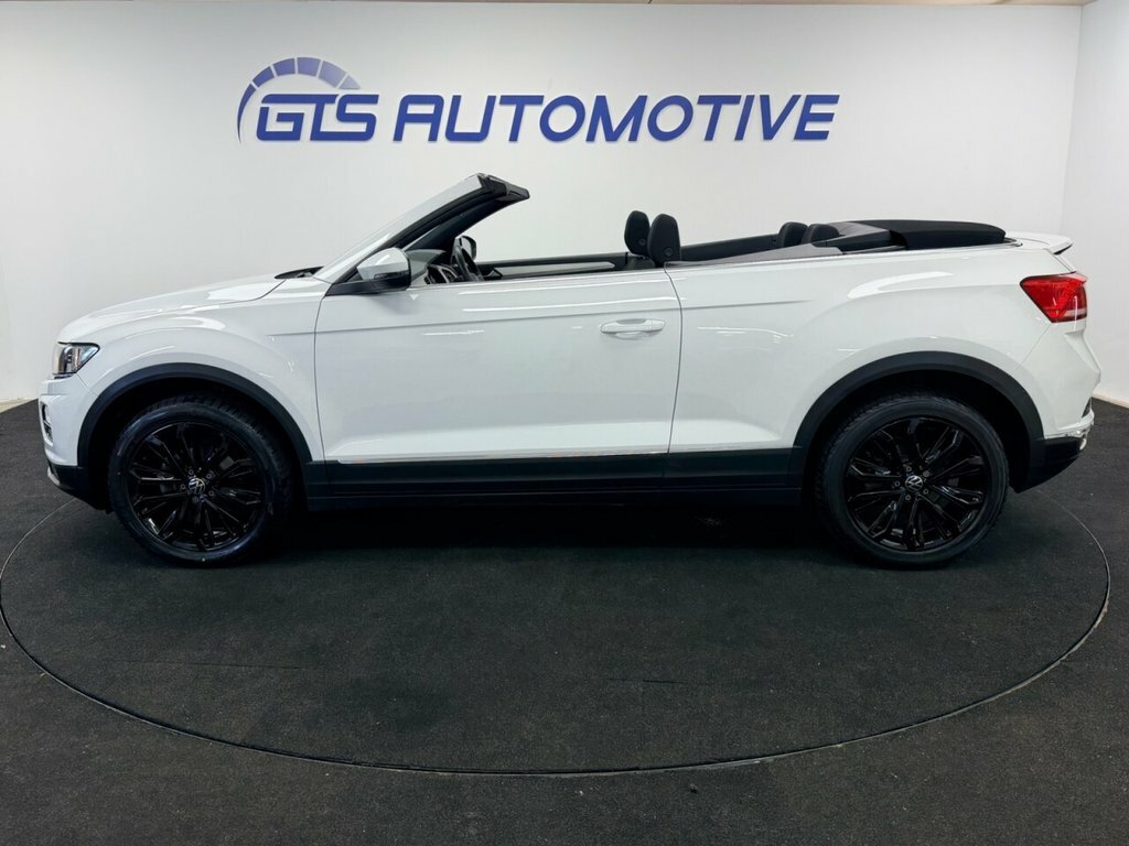 Volkswagen T-Roc Convertible KR70YPM White #4