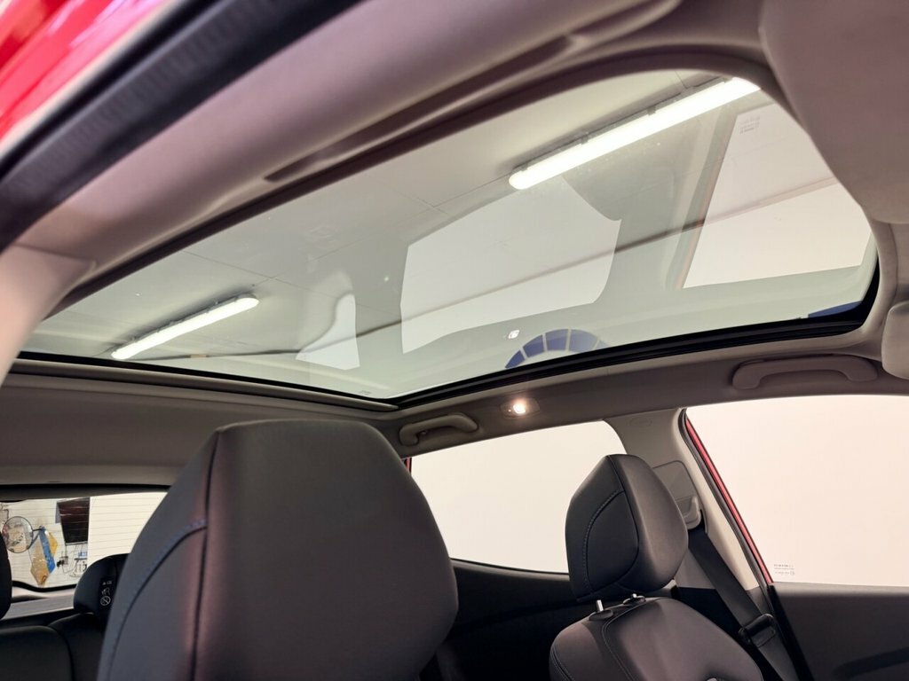 Renault Kadjar Suv FL69EOV Red #3