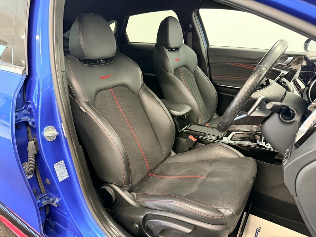 Kia Proceed Estate Blue #3