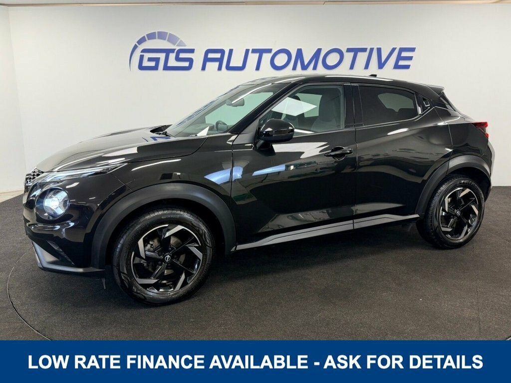 Nissan Juke Suv YA22EOW Black