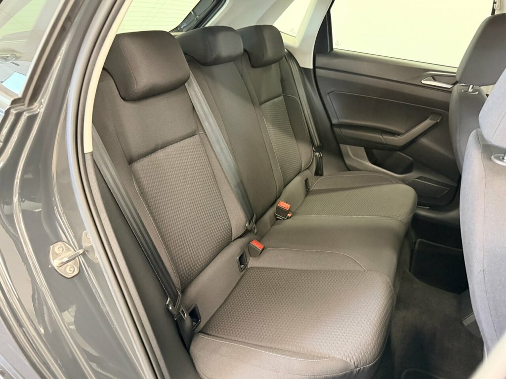 Volkswagen Polo Hatchback NV20MDO Grey #3