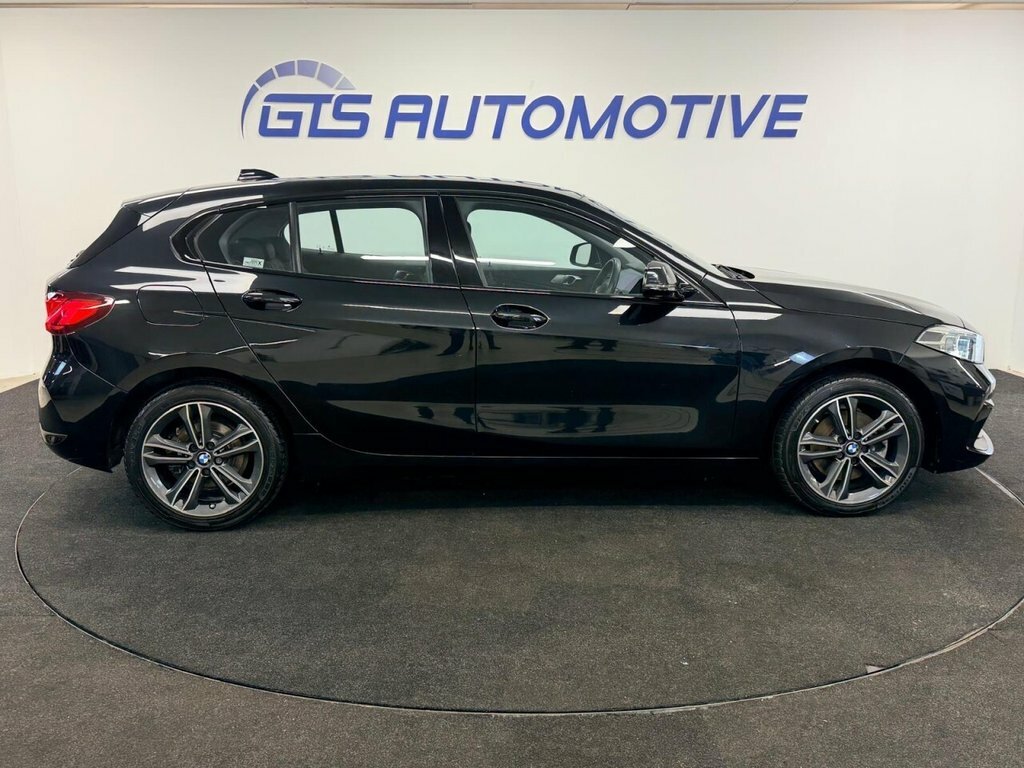BMW 1 Series Hatchback YH20VNR Black #6