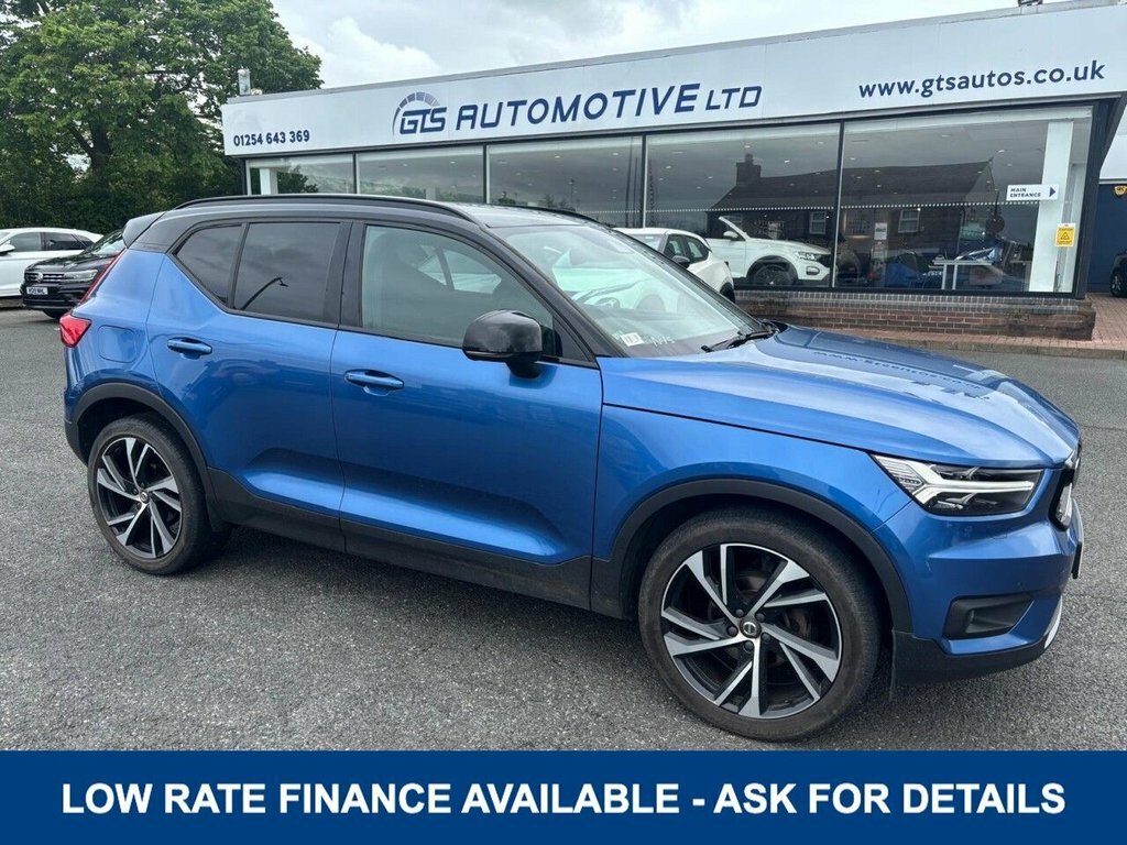 Volvo XC40 D3 R-design Pro Blue
