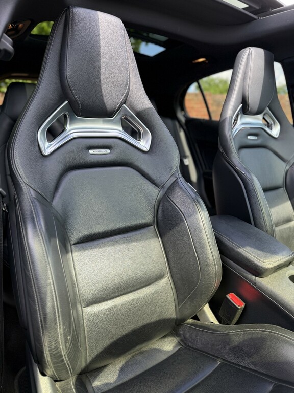 Mercedes-Benz GLA Class 2.0 Gla45 Amg LS68ZXU Black #2