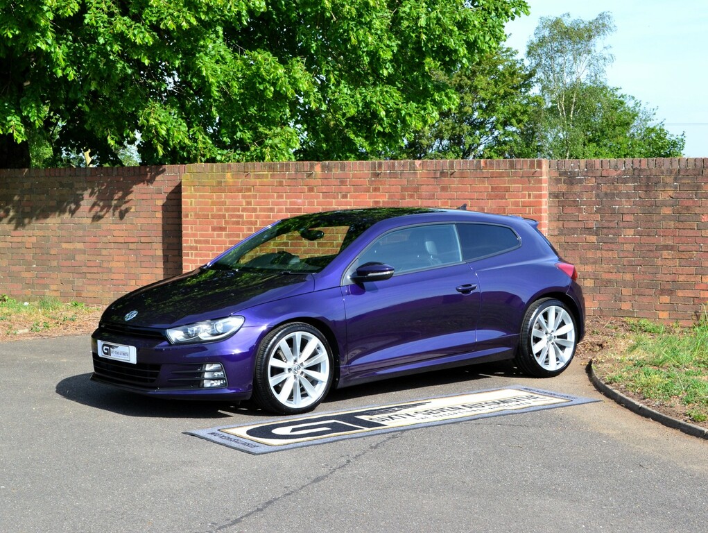 Volkswagen Scirocco 2.0 Tdi Bluemotion Tech R-line Purple