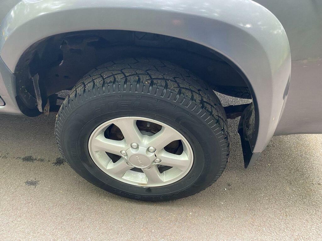 Isuzu Rodeo Td Pu Black #23