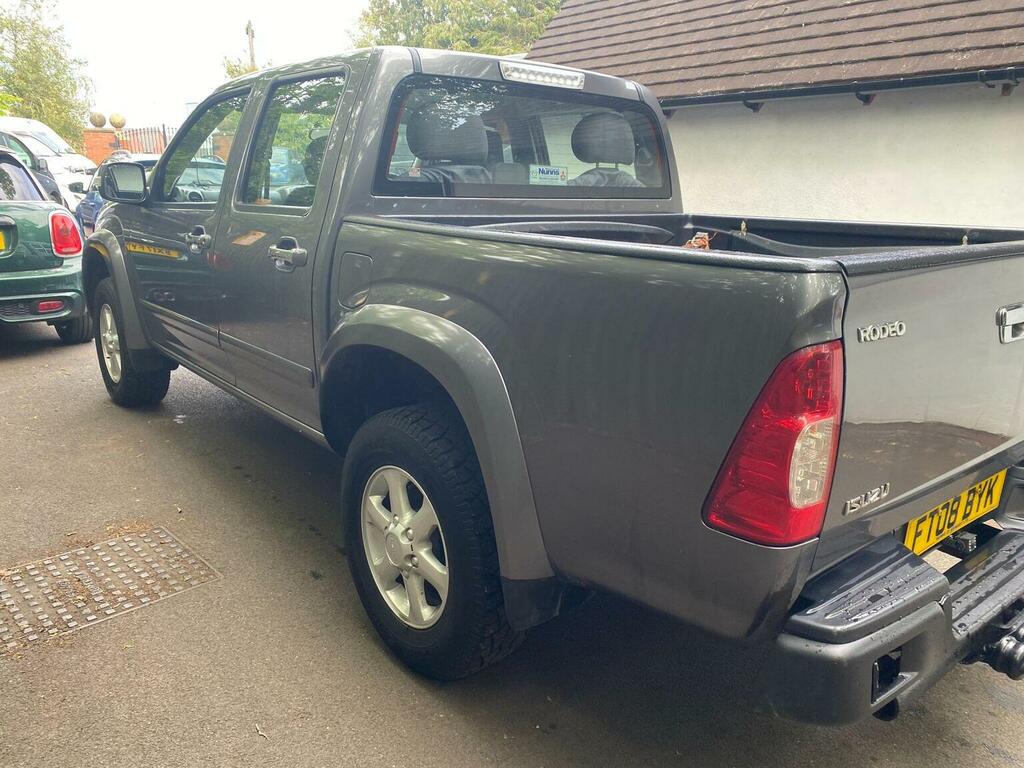 Isuzu Rodeo Td Pu Black #22