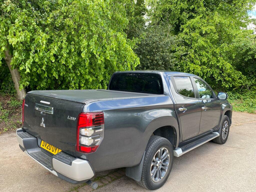 Mitsubishi L200 Pickup 2.2 Di-d Dc Warrior 4Wd Euro 6 Ss 4 DV20UYT Grey #2