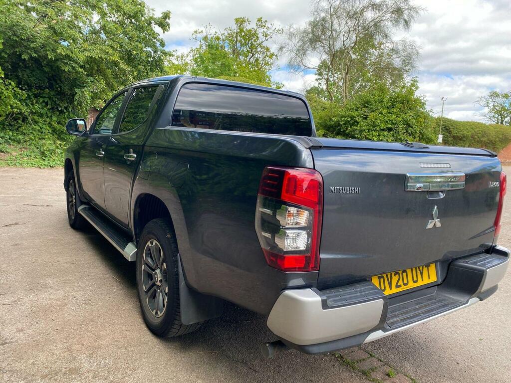 Mitsubishi L200 Pickup 2.2 Di-d Dc Warrior 4Wd Euro 6 Ss 4 DV20UYT Grey #3