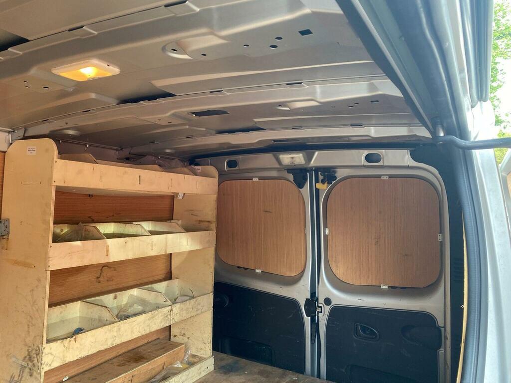 Renault Trafic Panel Van 2.0 Dci Energy 28 Business Swb Standard YC71UPN Silver #5