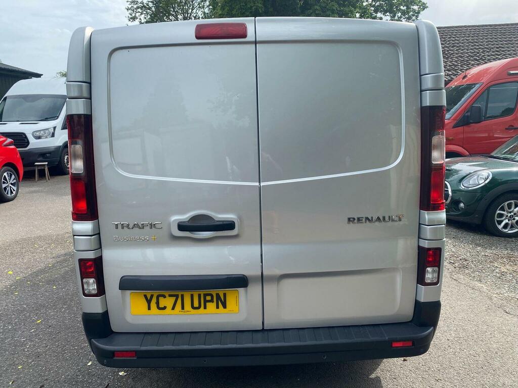 Renault Trafic Panel Van 2.0 Dci Energy 28 Business Swb Standard YC71UPN Silver #4
