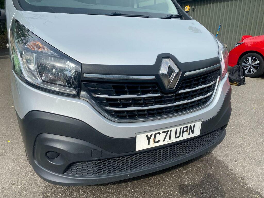 Renault Trafic Panel Van 2.0 Dci Energy 28 Business Swb Standard YC71UPN Silver #2