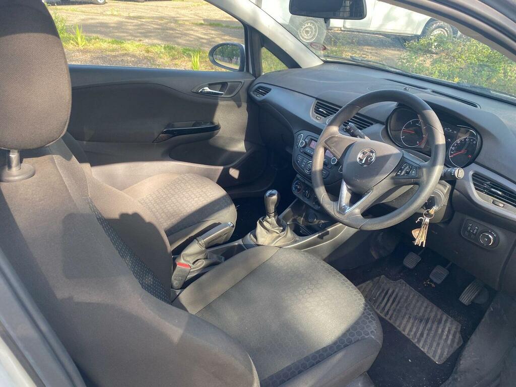 Vauxhall Corsa Car Derived Van 1.3 Cdti Ecoflex Fwd L1 H1 Ss 3 FM18GUJ White #4