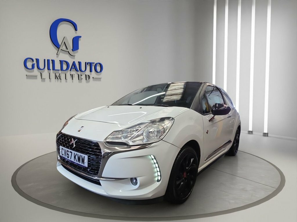 DS DS 3 1.2L Performance Line White
