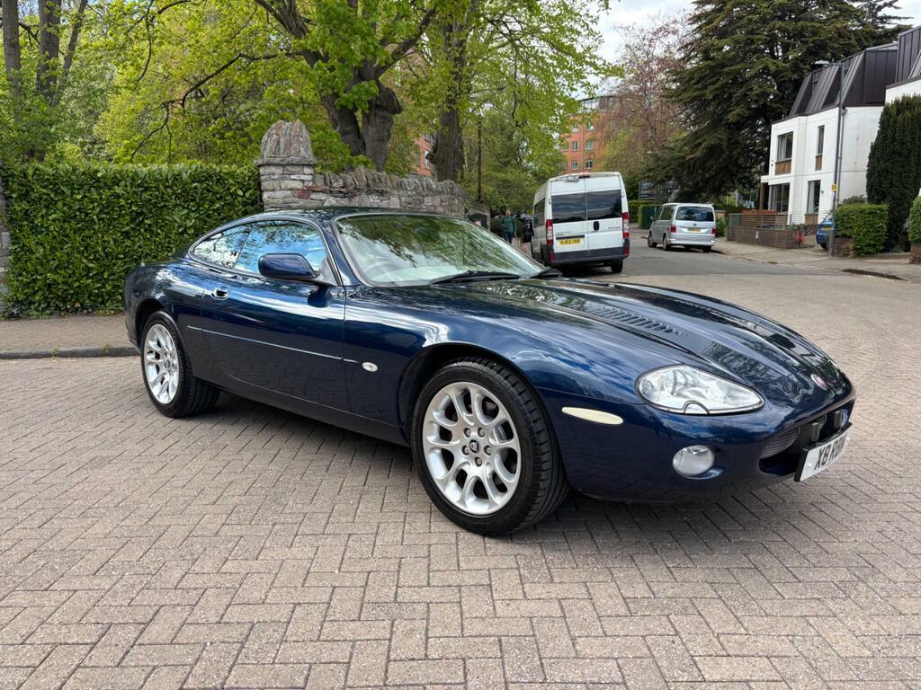 Jaguar XKR 4.0 Supercharged Coupe Blue #3