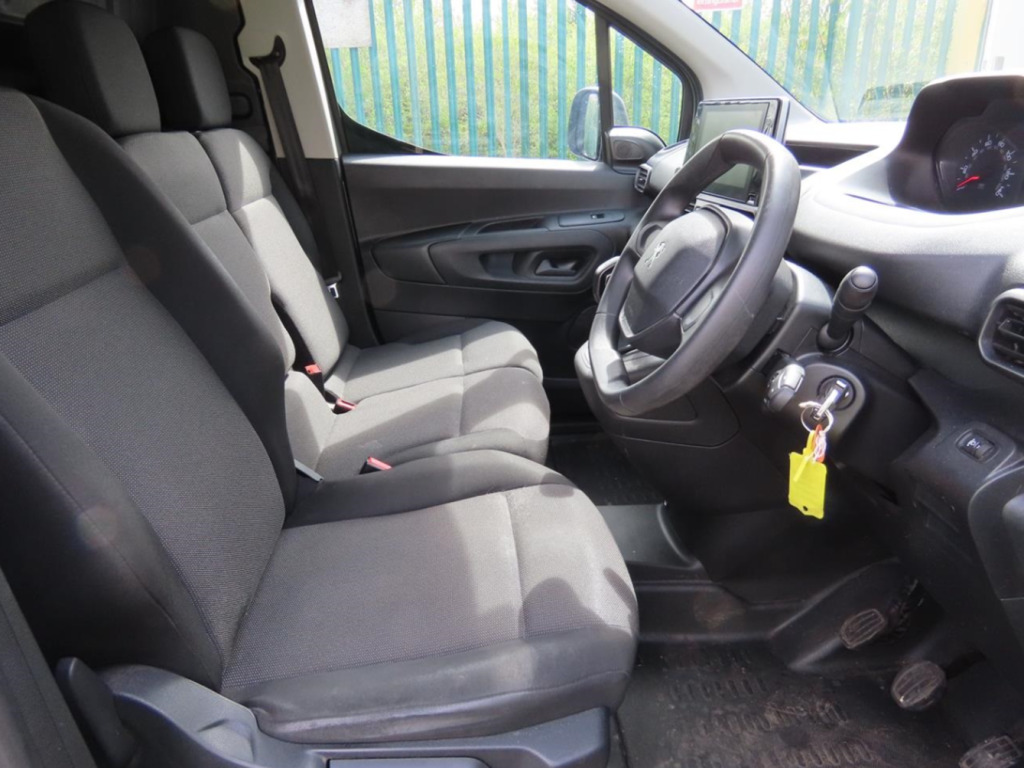 Peugeot Partner 1.5 100Ps Bluehdi 950 Professional Premium Long Pa MJ71CXG Grey #2