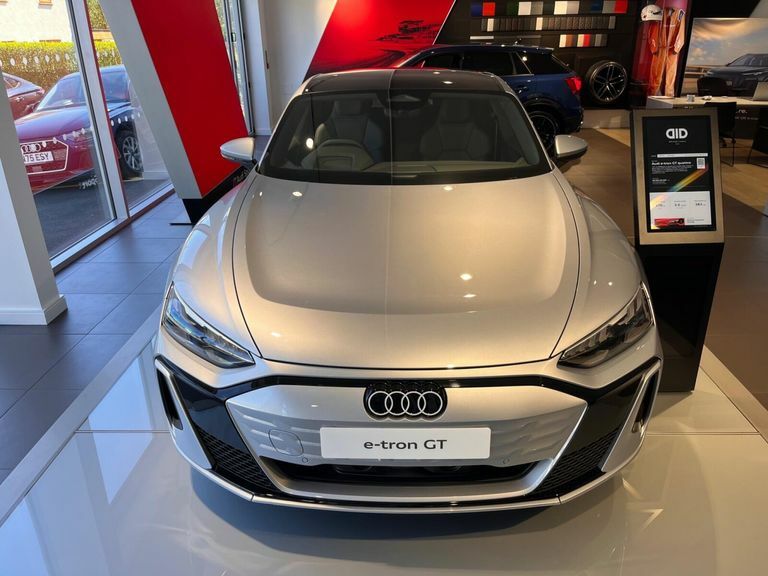 Audi E Tron GT 105Kwh Quattro Silver #2