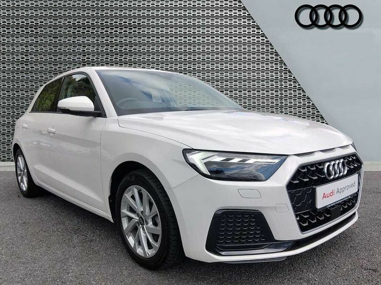 Audi A1 Sport 30 Tfsi 110 Ps 6-Speed White