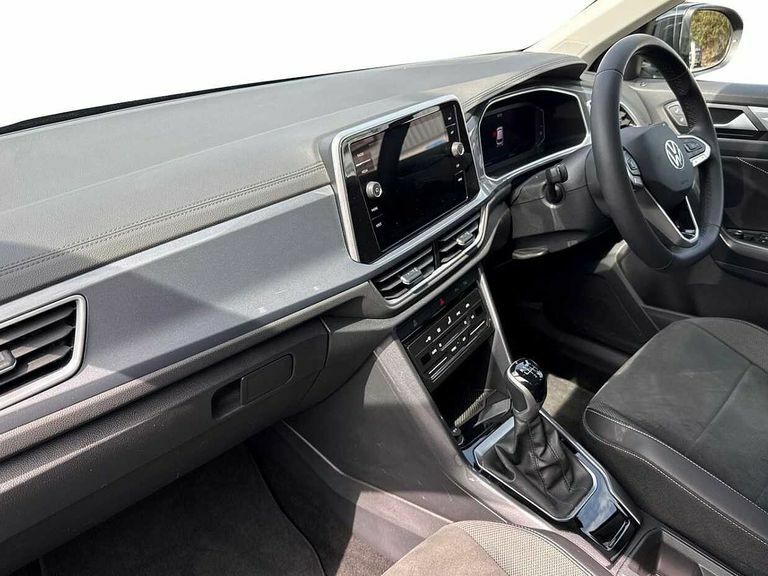 Volkswagen T-Roc 1.0 Tsi Style PN73ZCJ Black #2
