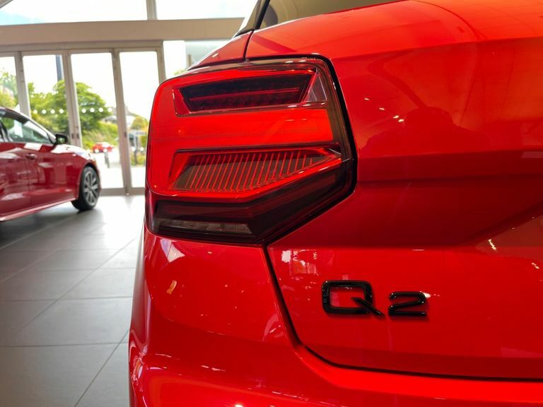 Audi Q2 1.5 Tfsi Cod 35 Black Edition S Tronic Euro 6 Ss Red #6