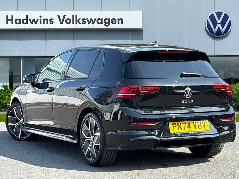 Volkswagen Golf 1.5 Tsi 150 R-line Black #3