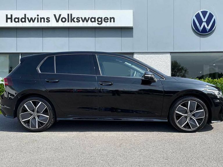 Volkswagen Golf 1.5 Tsi 150 R-line Black #4