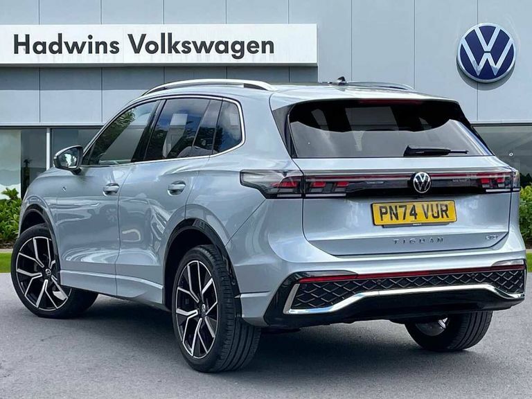 Volkswagen Tiguan 1.5 Etsi 150 R-line Dsg PN74VUR Silver #3
