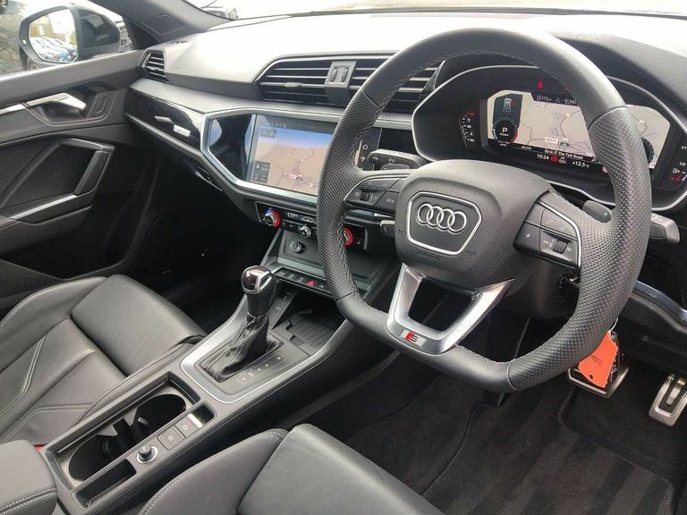 Audi Q3 Black Edition 35 Tfsi 150 Ps S Tronic PY74DLN Grey #6