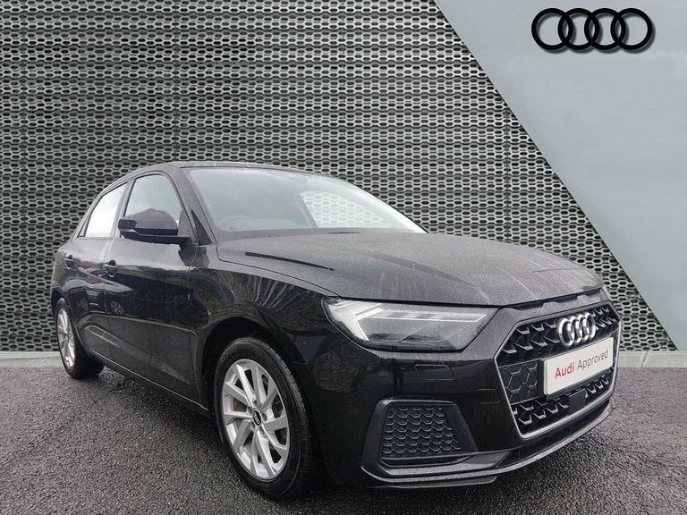 Audi A1 Sport 30 Tfsi 110 Ps S Tronic Black