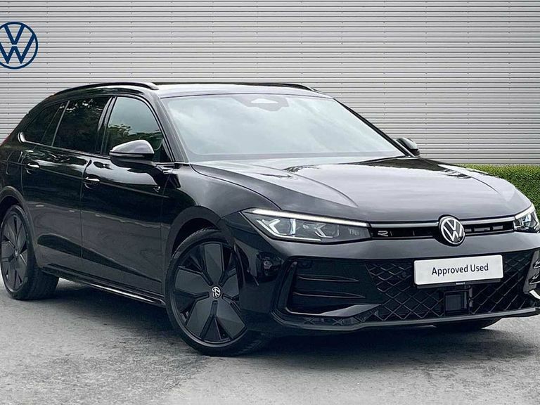 Volkswagen Passat 1.5 Etsi R-line Estate Dsg Black