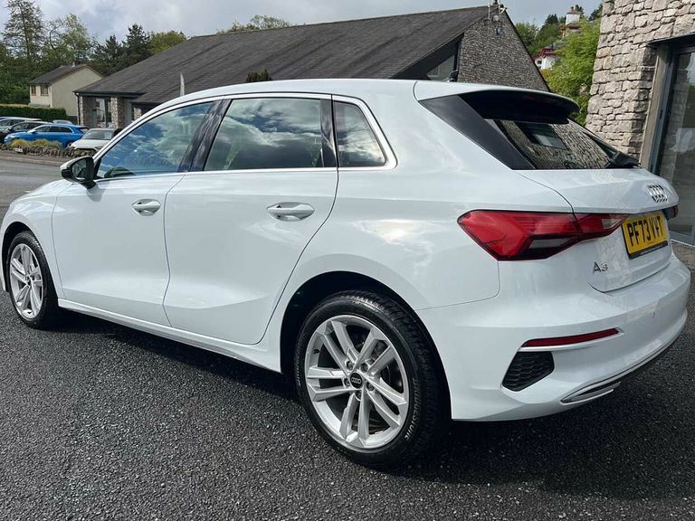 Audi A3 Sport 30 Tfsi 110 Ps 6-Speed PF73VVT White #3