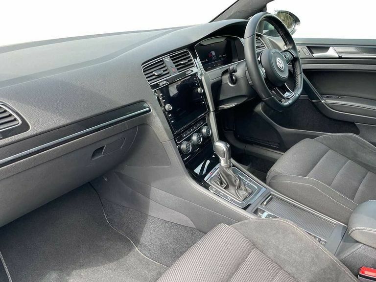 Volkswagen Golf 2.0 Tsi 300 R 4Motion Dsg PN19VWR Silver #2