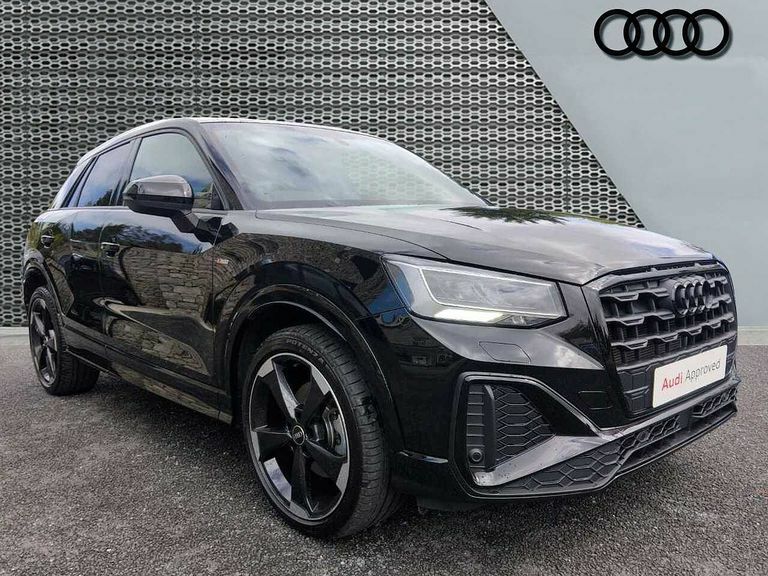 Audi Q2 Black Edition 35 Tfsi 150 Ps S Tronic Black