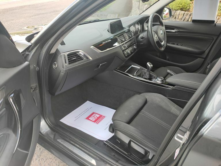 BMW 1 Series 118D Sport Nav YA18YHT Grey #3