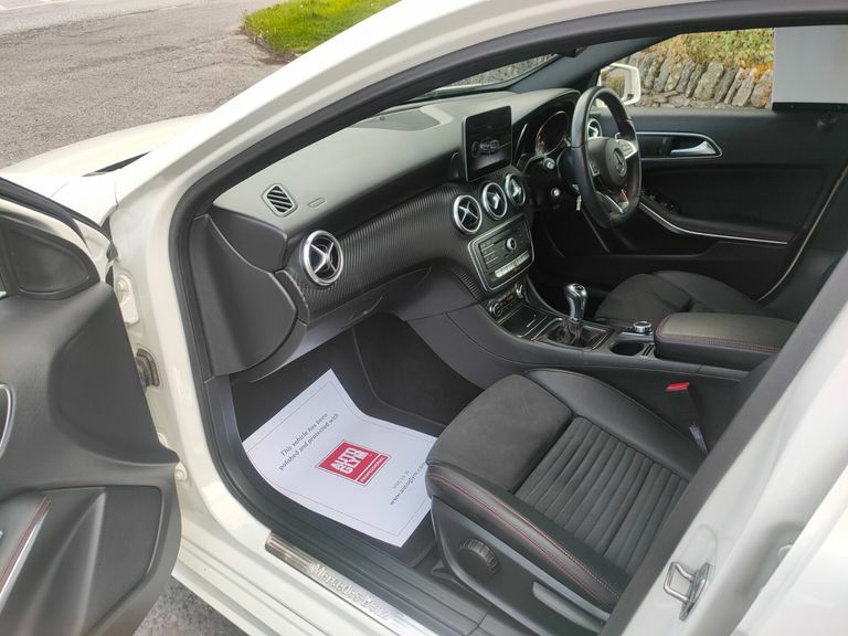 Mercedes-Benz A Class A180 Amg Line White #3