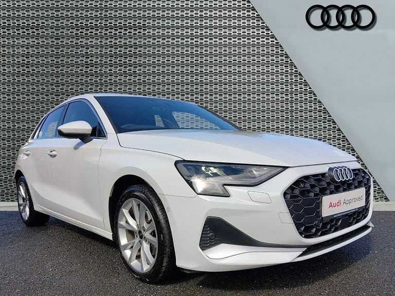 Audi A3 Sport Tfsi 116 Ps 6-Speed White