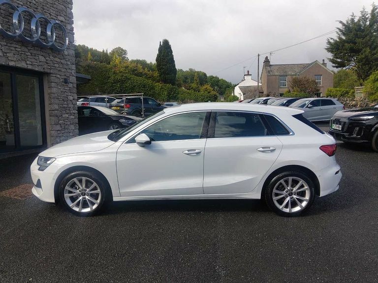 Audi A3 Sport Tfsi 116 Ps 6-Speed PK75LPA White #4