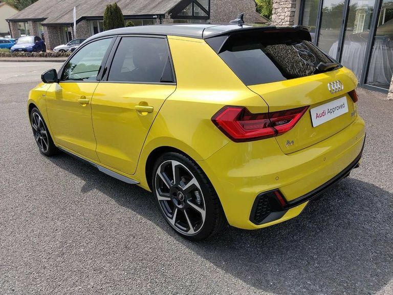 Audi A1 Black Edition 35 Tfsi 150 Ps S Tronic PK23RZB Yellow #3