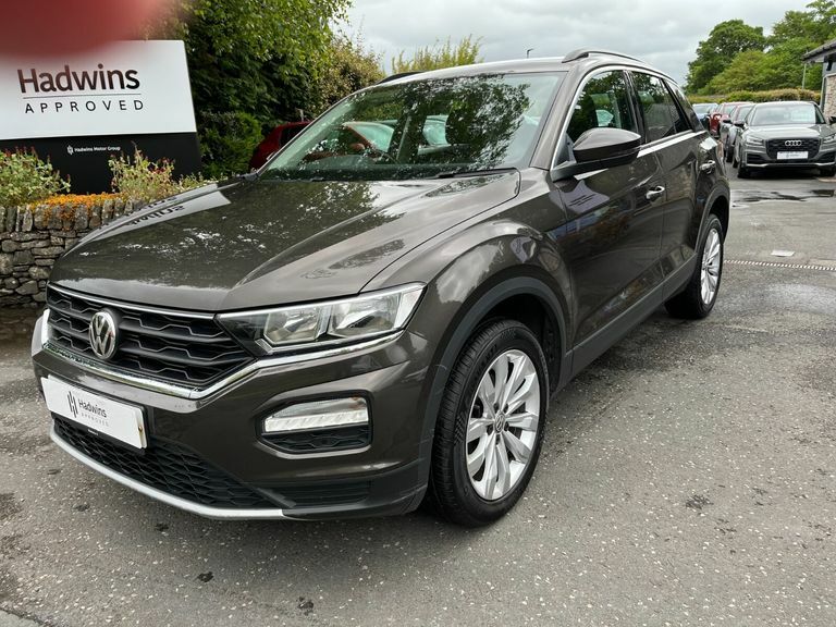 Volkswagen T-Roc 1.5 Tsi Evo Se Brown