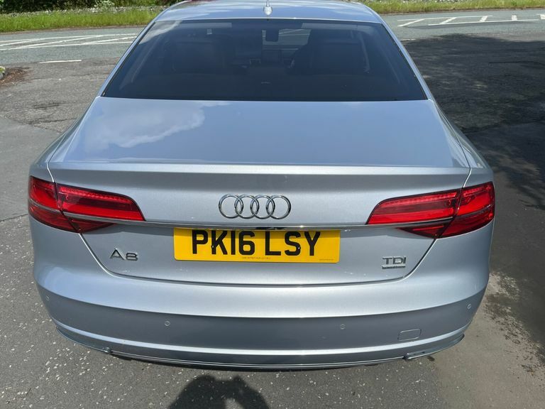Audi A8 3.0 Tdi 262 Quattro Sport Tip Silver #4