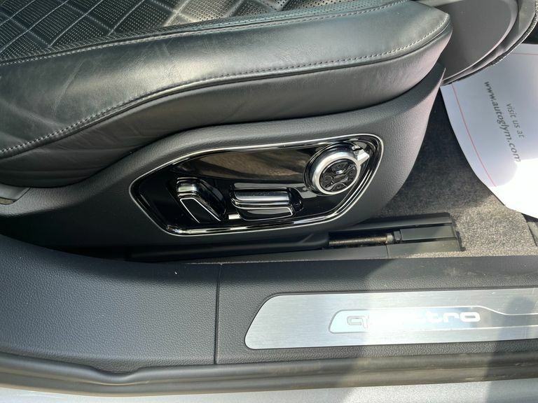 Audi A8 Black Edition Black #15