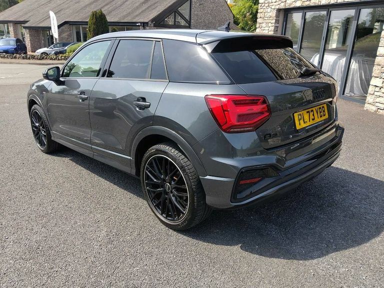 Audi Q2 Black Edition 35 Tfsi 150 Ps 6-Speed PL73YBB Grey #3