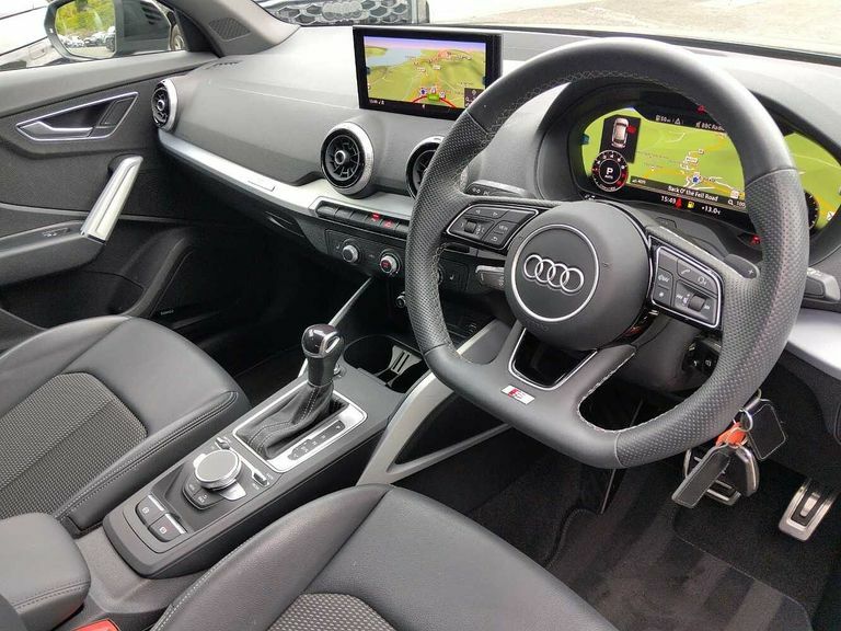 Audi Q2 Black Edition 35 Tfsi 150 Ps S Tronic PG23LVE Grey #6