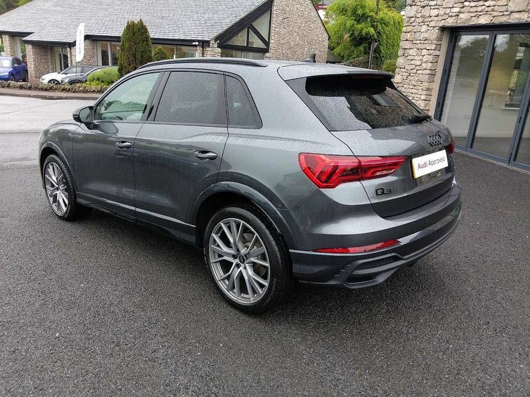 Audi Q3 Black Edition 35 Tfsi 150 Ps S Tronic DF73WZE Grey #3